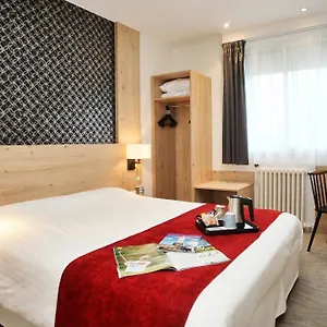 *** Hotel Kyriad Centre Francia
