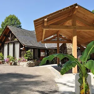 Camping Jardin La Vie En Vert En Ariège Camping Augirein