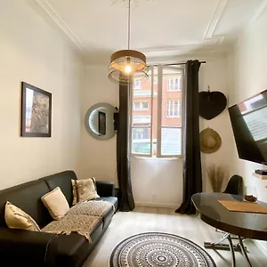 Arc De Triomphe-carnot Luxury & Design , Parigi Francia